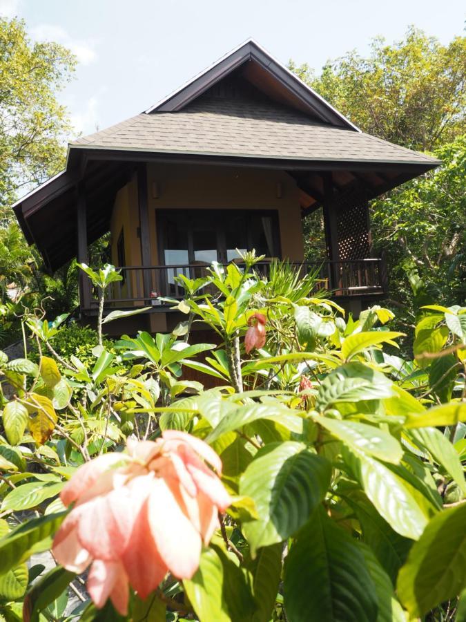 Beyond The Blue Horizon Boutique Bungalows Haad Chao Phao Eksteriør bilde